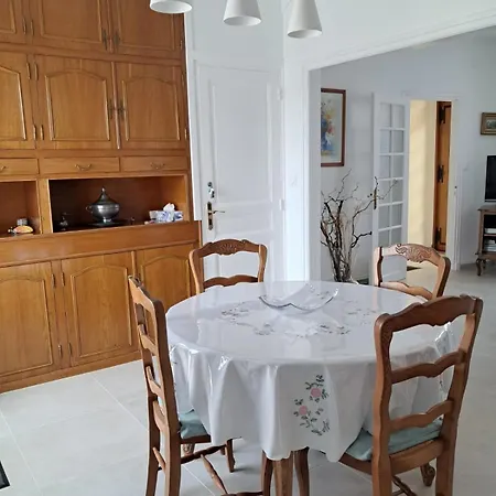 La Maison De Ja * Samer